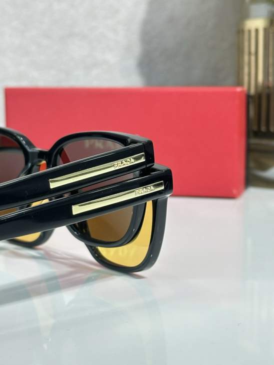 Picture of Prada Sunglasses _SKUfw77361820fw